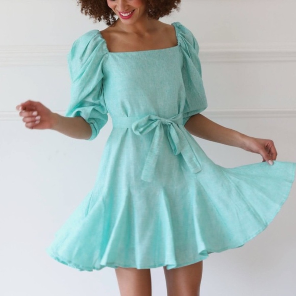 Mille resort and travel Nordstrom Annais green and‎ white pinstriped linen dress